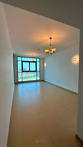 Unurnished 1BR | Spacious Layout |Community View | Bright Unit | Modern Style |
