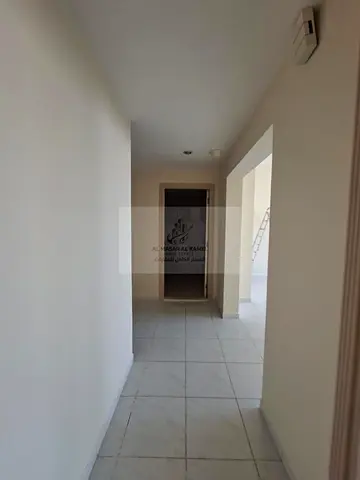 Beautiful 1-Bedroom Apartment with Living Room in Al Taawun, directly on Al Ittihad Road. A great apartment in an excellent location, offering a comf