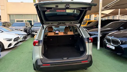 2024 Toyota RAV 4 照片 9
