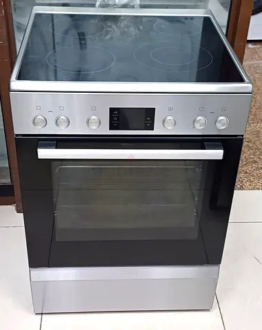 Bosch latest model electric cooker for sell 60×60cm 💯 good working