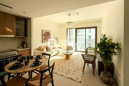 Spacious Mid Floor Unit | Bright | Prime Location