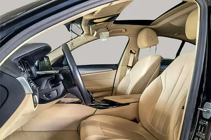 صورة مصغرة 11 لـ 2020 BMW 5-SERIES