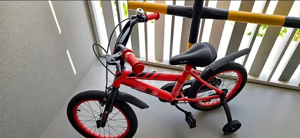 KIDS BICYCLE FOR URGENT SALE