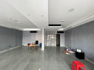 متجر واسع | مساحة كبيرة | موقع متميز | صفقة مضمونة