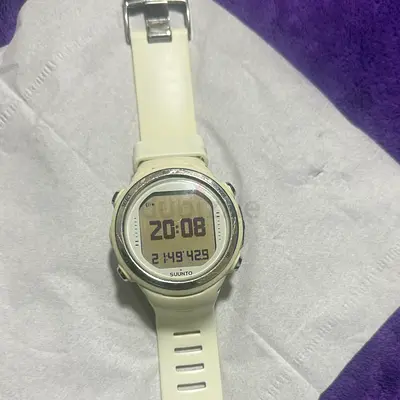 SUUNTO D4I