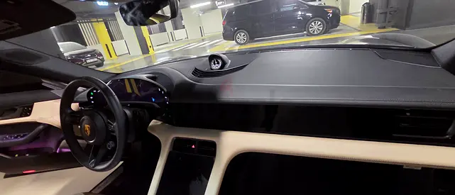 Porsche Taycan 4S, миниатюра 13