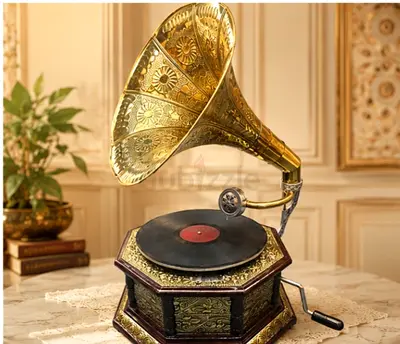 Beautiful brass 8 corner working gramophone with free cd record for sale.