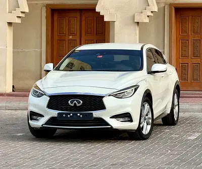 2019 Infiniti Q30 照片 12