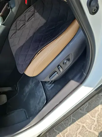 2025 Toyota RAV 4 照片 9