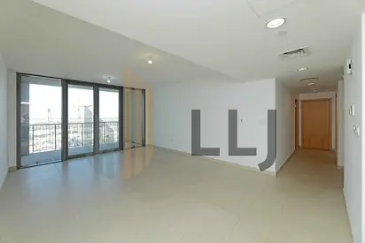Spacious 2 Bedroom | High Floor | Prime Location