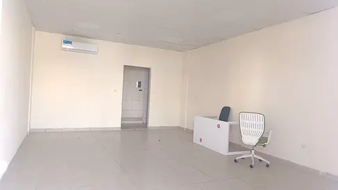 Amazing Front facing prime location shop/office for rent
