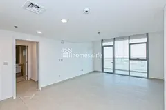 Multiple Options | Balcony | Next to Park & Cafe