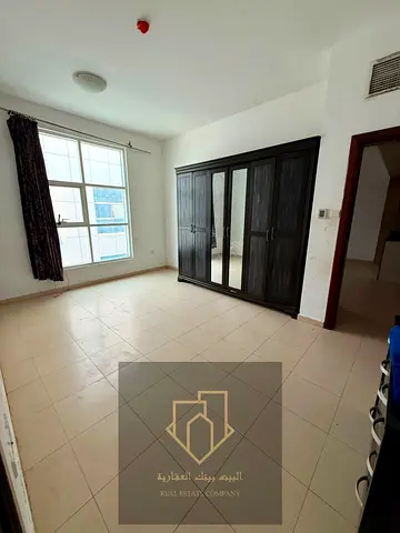 Excellent spaces | High-end finishes | Prime location | Direct on Sheikh Khalifa Street | Flexible