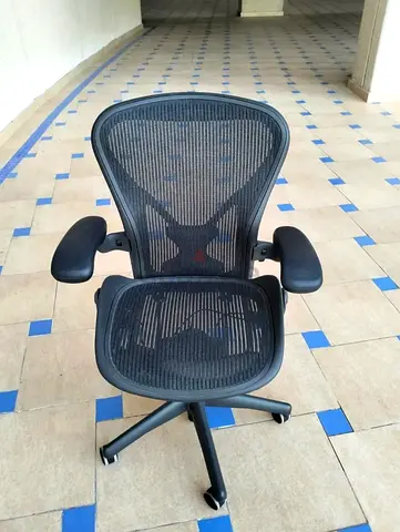 Herman Miller Ergonomic Mesh Office Chair - Good Condition