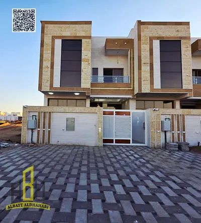 Villa for sale opposite a park, including registration fees, water and electricity, and close to all services and public facilities. Freehold ownershi