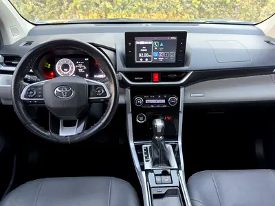 Toyota Veloz GX, миниатюра 12