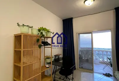 Bright Sea View Studio | Utilities Connected