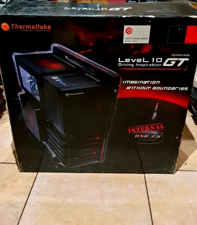Thermaltake Level 10 GT Full Tower PC Case. New. Never Used. AED 395 Only For a Quick Sale! Hurry!!