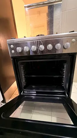 Stainless Steel Freestanding Gas Cooker with Oven - Good Working Condition 60cmx60cm