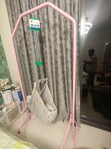 Baby Hanging Scale with Fabric Sling - Used, Good Condition