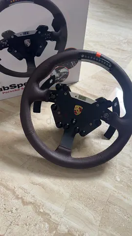 Fanatec Porsche 918 RSR Sim racing wheel . thrustmaster , G29 ,