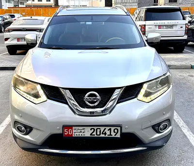 2015 Nissan X-TRAIL 照片 2