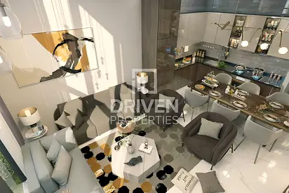 Single Row | High Ceiling | Brand New Unit