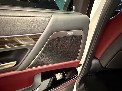 صورة 15 لـ 2025 Lexus LX-SERIES