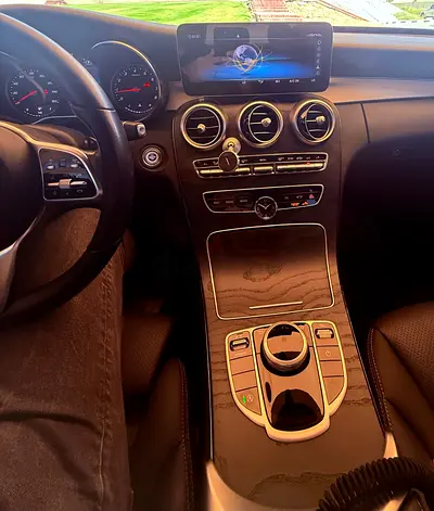 2020 Mercedes-Benz C 300 AMG Line – Luxury, Performance & Style (Non GCC) Origin Gemany