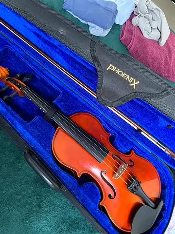 Genuine 4/4 Phoenix Violin with Case and Bow - Ready to Play