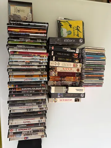 Mixed DVD and CD Movie Collection - Mainly in spanish - Various Titles (Bundle)