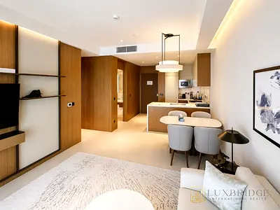 Luxury 1BR | Well maintain | No Agents Please