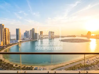 عيش تجربة سكنية فاخرة على الواجهة البحرية