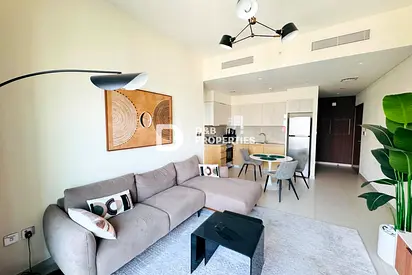 Luxurious 1BR | Spacious Layout | Fully Furnished
