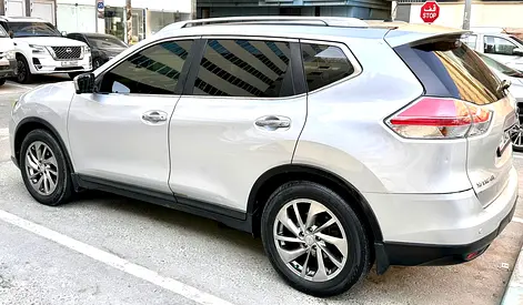 2015 Nissan X-TRAIL 照片 3