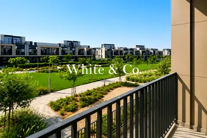 Main Park | Pool 2 Mins Walk | Big Garden