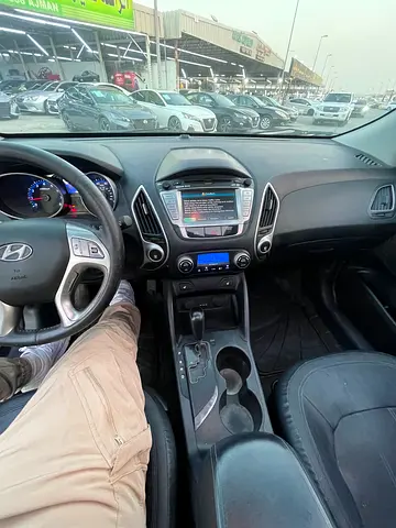 2012 Hyundai TUCSON — миниатюра 16