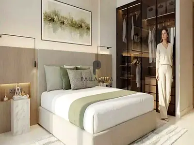 Luxury, Large Layout