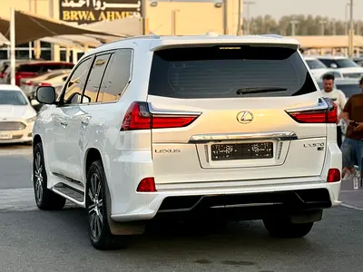 2020 Lexus LX-SERIES — фото 10