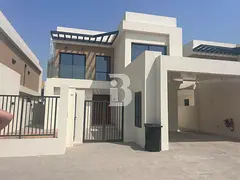 Stunning Maids | Prime Location | Close To Beach