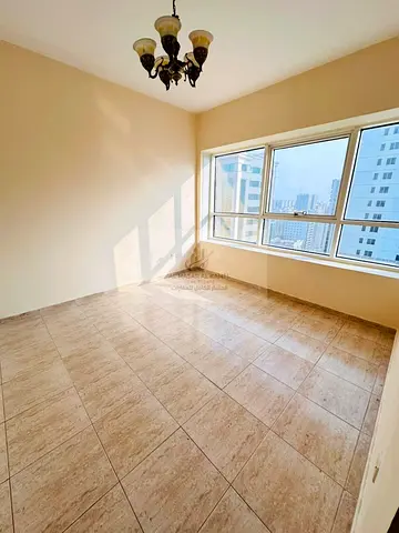 🏠 **For Rent in Al Taawun – Sharjah** 3 bedrooms, living room + - separate lounge, large hallway, 4 bathrooms, and maid's room. 📍 Prime location nea