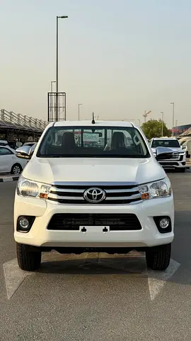 2026 Toyota HILUX 照片 2