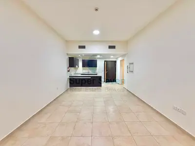 SPACIOUS || OPEN KITCHEN || GOOD LOCATION