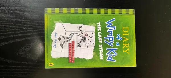 Diary of a Wimpy Kid: The Last Straw - Paperback