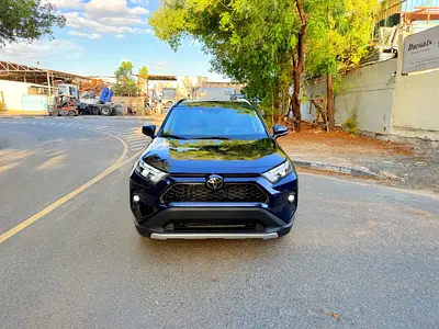 2025 Toyota RAV 4 照片 2