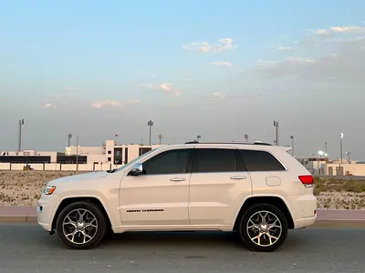 2021 JEEP GRAND CHEROKEE — миниатюра 11