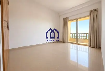 Sea View I Large Layout I Closed Kitchen