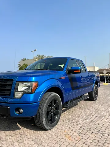 2014 Ford F-150 V8  - Blue Beast - 146000 KM - Excellent condition