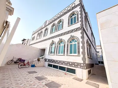 LUXURY 8-BEDROOM MODERN VILLA FOR SmRENT IN AL HOSHI SHARJAH FEATURING PRIVATE GARDEN HIGH END FINISHES PRIME LOCATION SPONTANEOUS SPACE