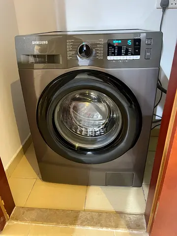 Samsung 8 kg washing machine like new latest model good working free delivery installation with warr